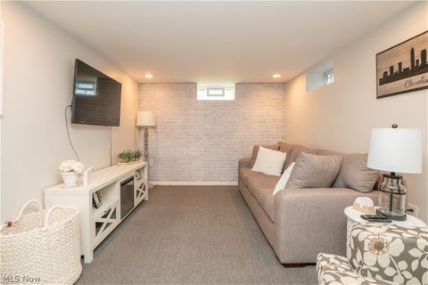 Tiny photo for 5372 Beacon Road, Lyndhurst, OH 44124 (MLS # 5254860)