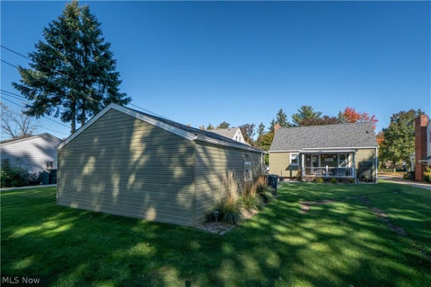 Tiny photo for 5372 Beacon Road, Lyndhurst, OH 44124 (MLS # 5254860)