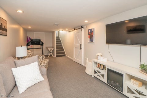 Tiny photo for 5372 Beacon Road, Lyndhurst, OH 44124 (MLS # 5254860)