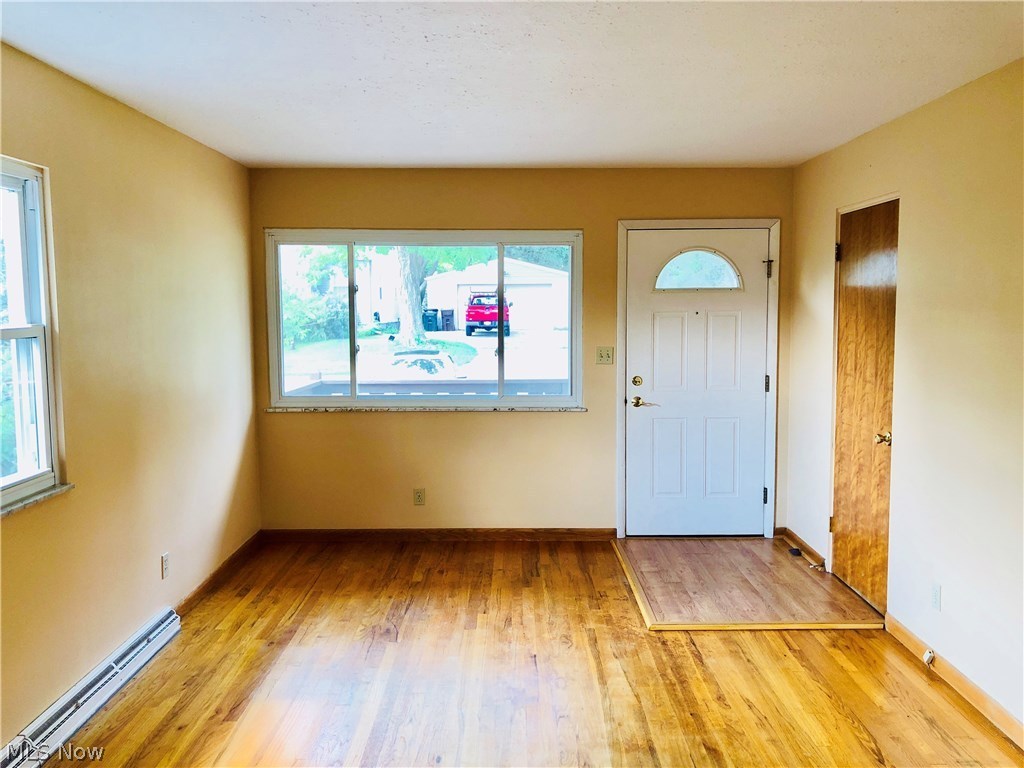 Lakeview Knolls - Residential Lease