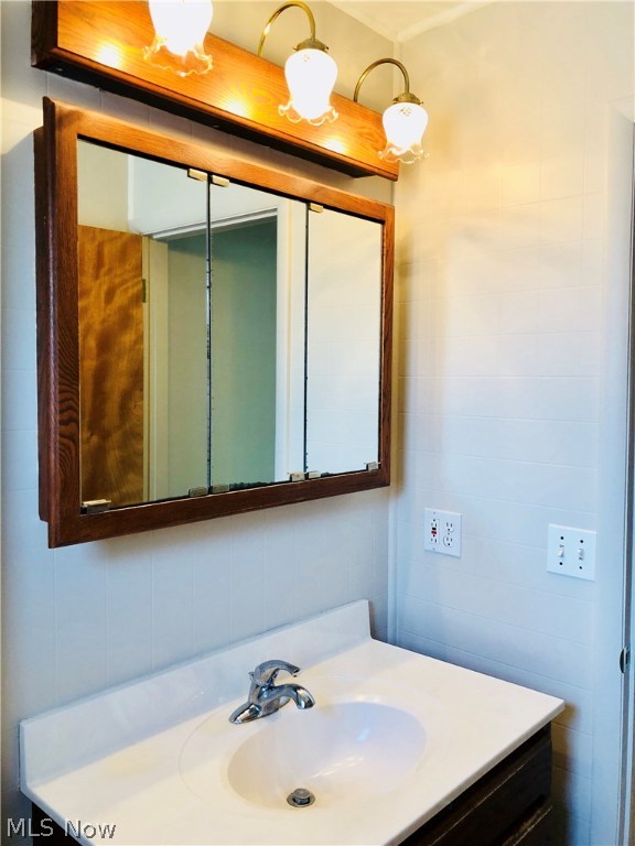 Lakeview Knolls - Residential Lease