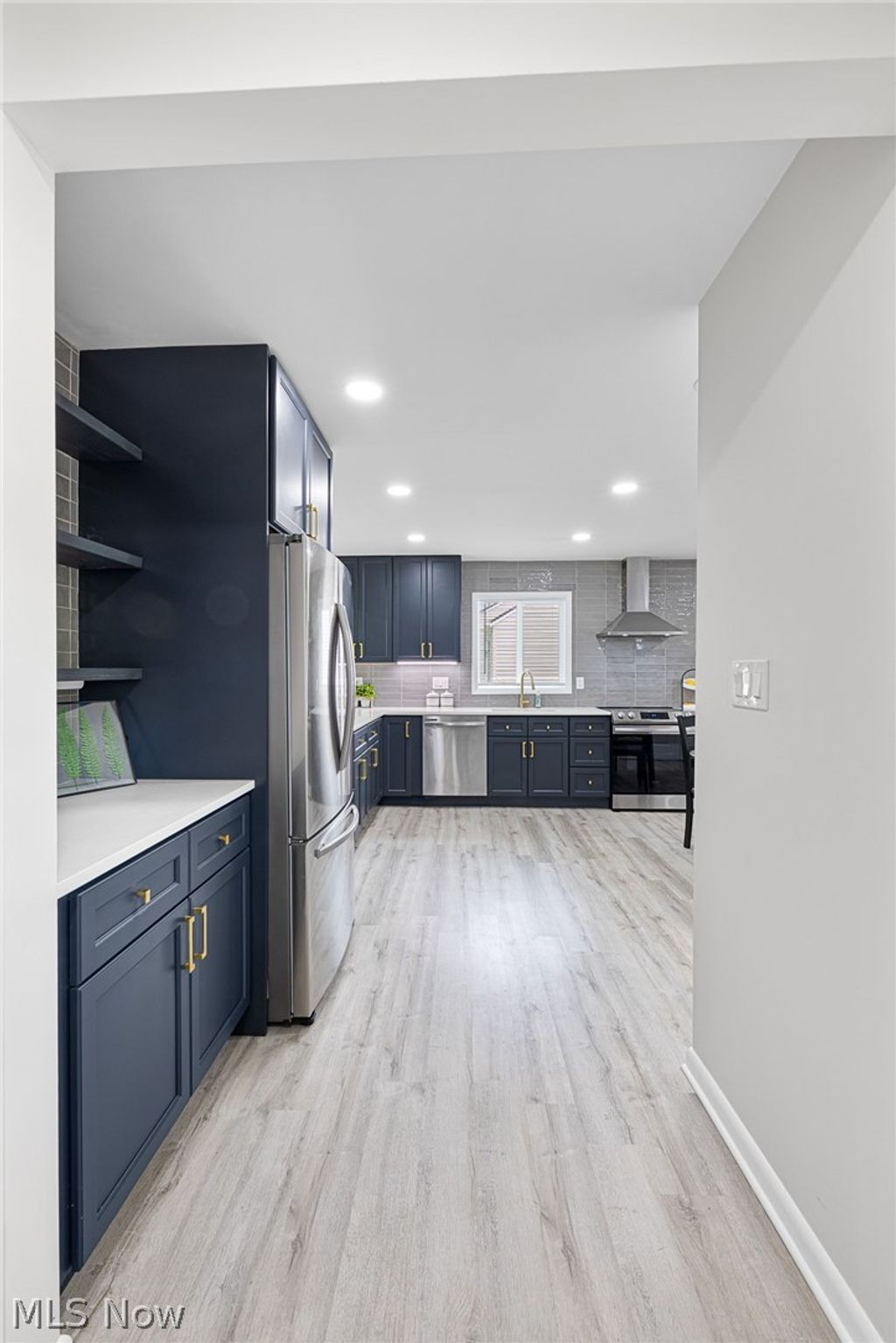 Photo of 2666 W Asplin Drive, Rocky River, OH 44116 (MLS # 5207578)
