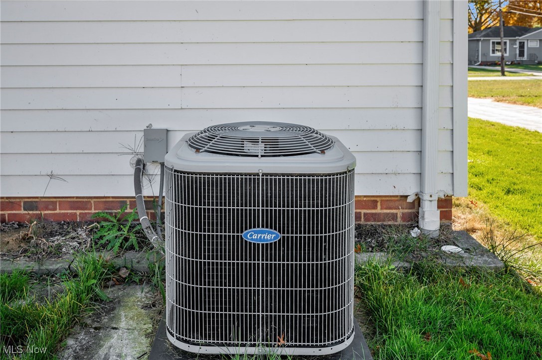 Leroy Harris Le-Bern Developme - Residential