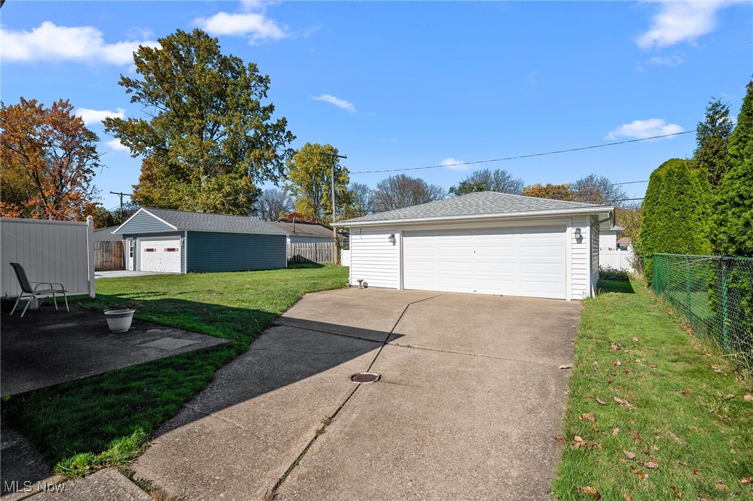 Leroy Harris Le-Bern Developme - Residential