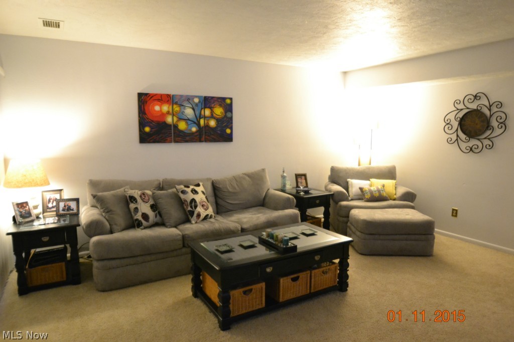 Oak Knolls Condo - Residential