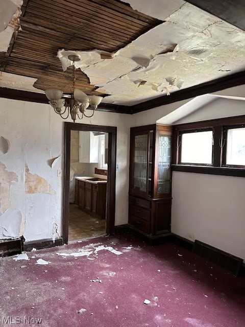 Lake Shore Blvd - Residential Income