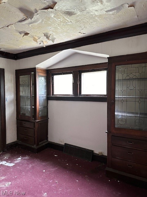 Lake Shore Blvd - Residential Income