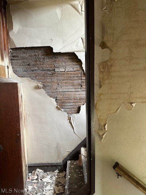 Lake Shore Blvd - Residential Income