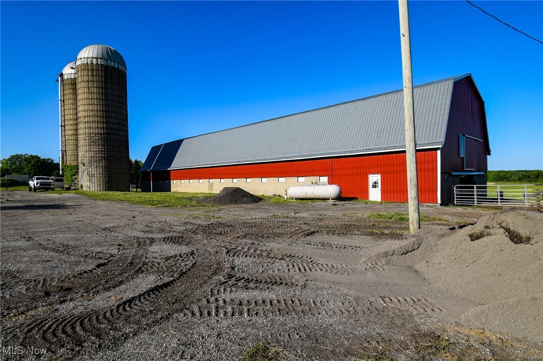 Madison Rd, Middlefield, Ohio image 18