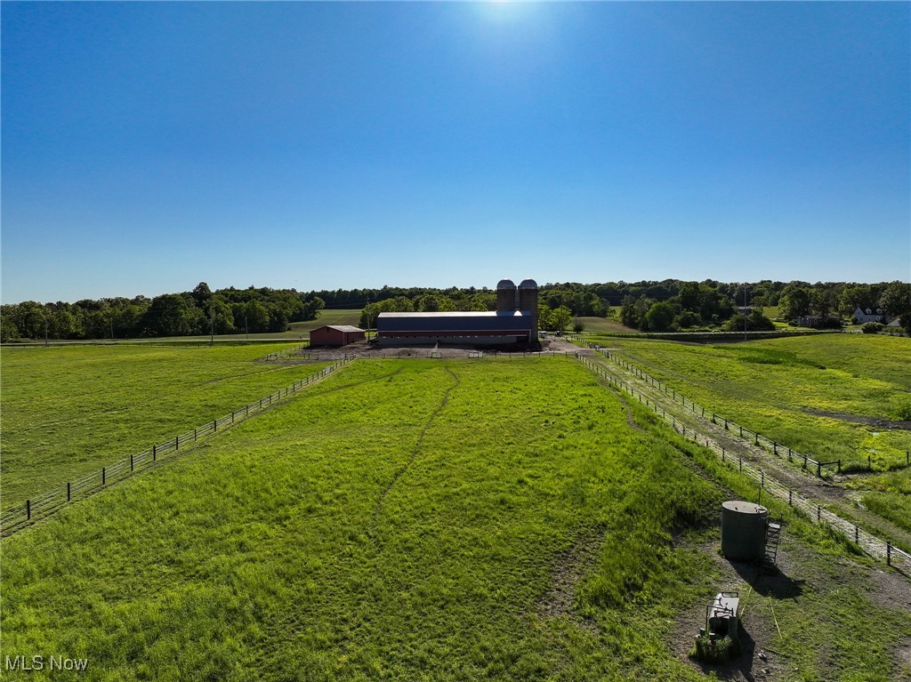 Madison Rd, Middlefield, Ohio image 8