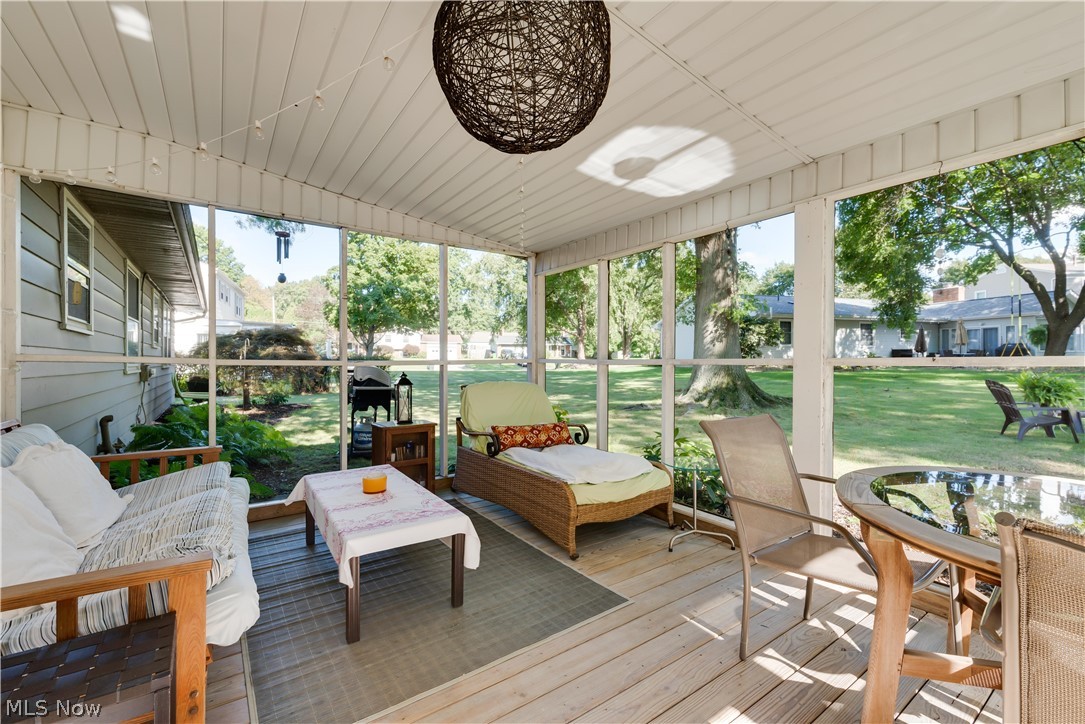 White Gate - Residential