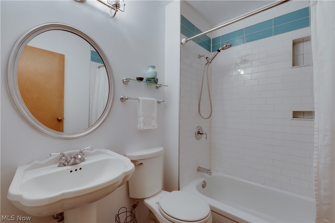 White Gate - Residential