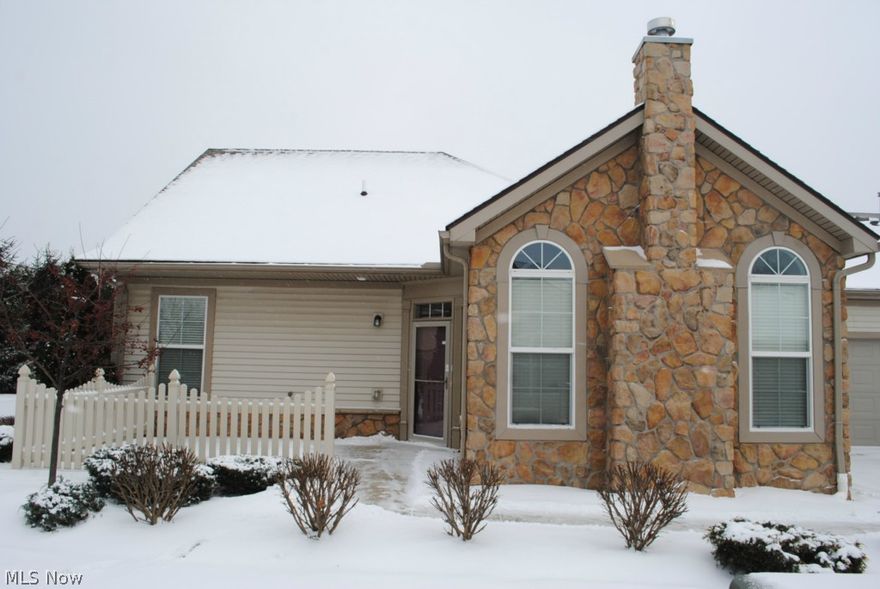 BANK OWNRD .... Built In 2006 .... Attractive Newer Condominium .... Large Great Room With Cozy Gas Fireplace .... Eat In Kitchen .... 1st Floor Laundry .... 3 Bedrooms (2 On 1st Floor) .... 1st Floor Master Suite .... Large Bedroom And Full Bath On 2nd Floor .... 2 Car Attached Garage .... Pool .... Clubhouse And Fitness Center .... Needs Decorator's Touch ....