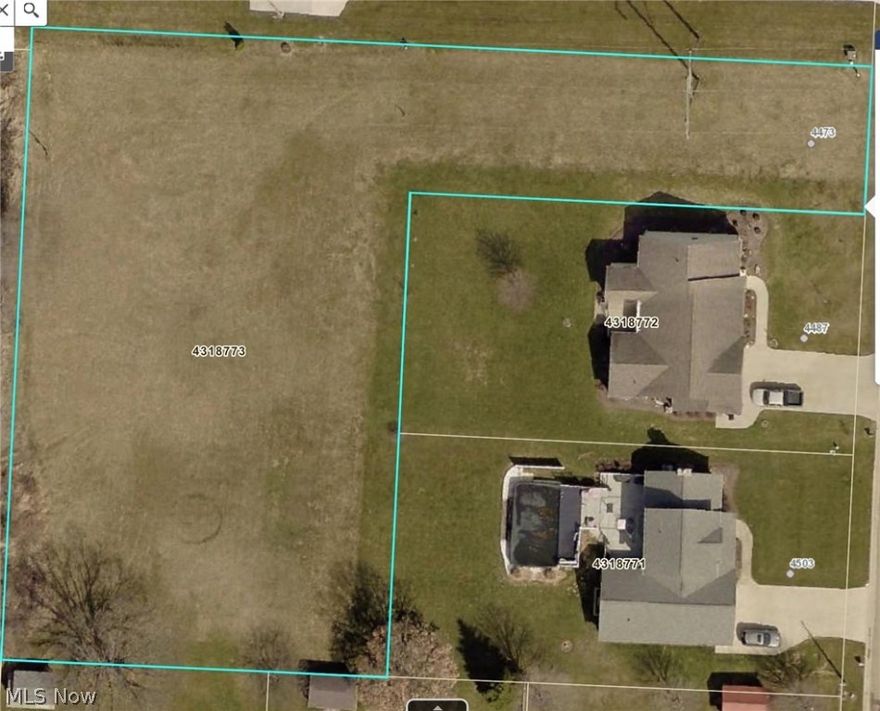 Nice buildable lot for sale in a stelar location! Exactly 1 acre gives you ample space to build your dream home. Perry local schools. Public sewer and electric at the street. Great investment. Call today for more info or to walk the lot. More photos coming soon!