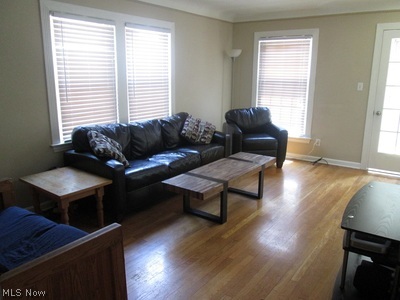 Ridgeview Manor - Residential