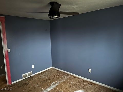 Tiny photo for 399 Ridgewood Drive, Eastlake, OH 44095 (MLS # 5178836)