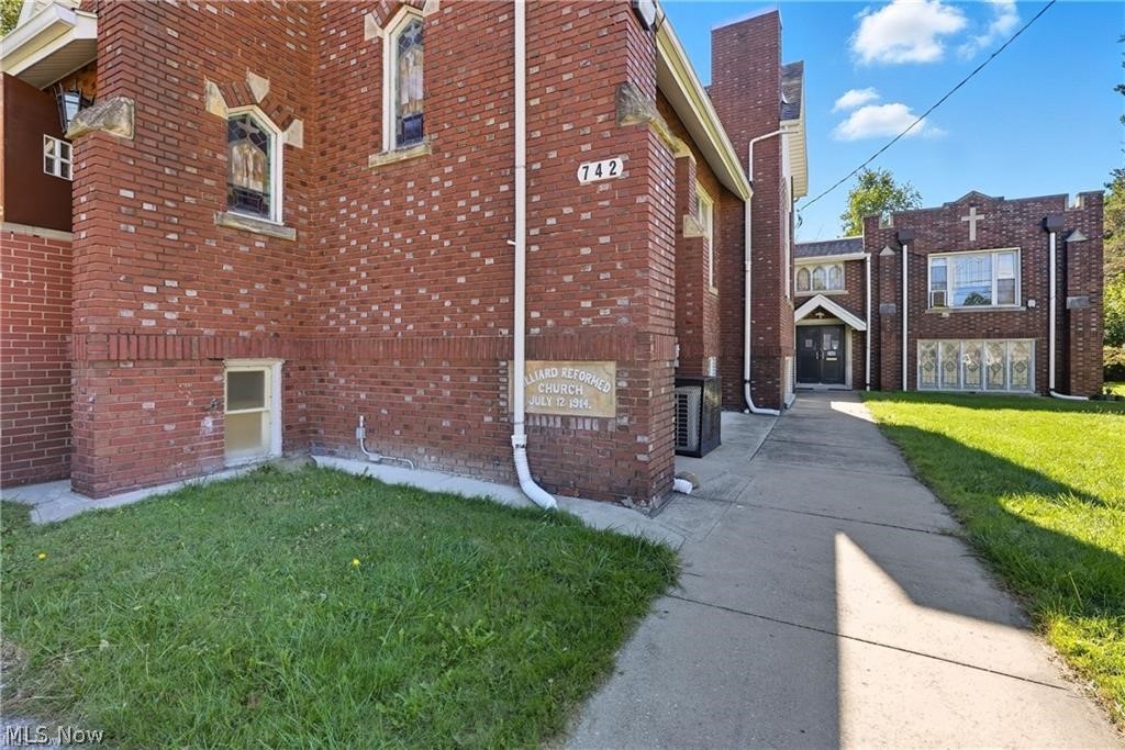 Highland Heights - Commercial Sale