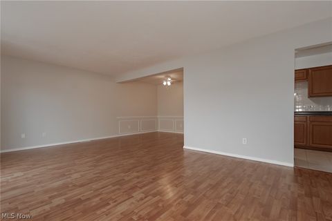 Tiny photo for 7970 Mentor Avenue #N7, Mentor, OH 44060 (MLS # 5190062)