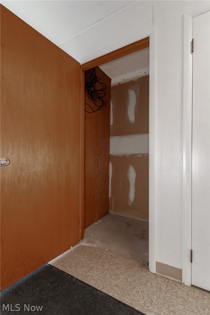 Fairfax Manor Condo - Residential