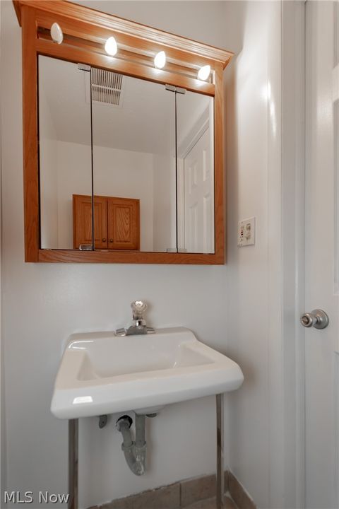 Tiny photo for 7970 Mentor Avenue #N7, Mentor, OH 44060 (MLS # 5190062)