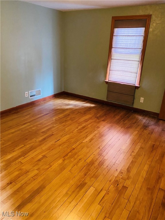 Teseng 01 - Residential