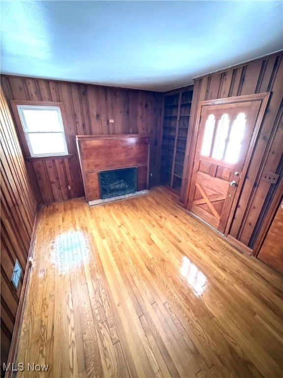 Teseng 01 - Residential