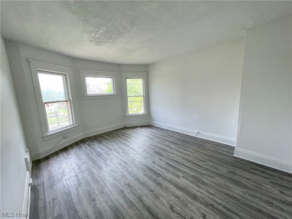 Good - Residential Lease