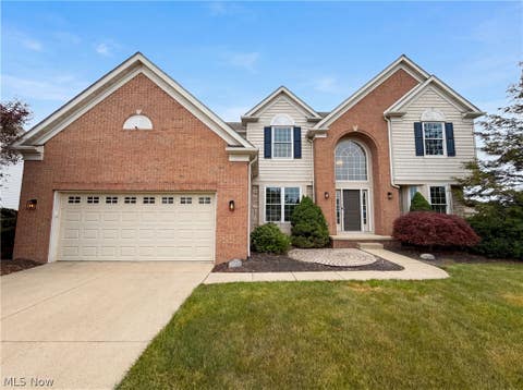 Photo of 9660 Kingston Trail, Olmsted Falls, OH 44138 (MLS # 5221205)