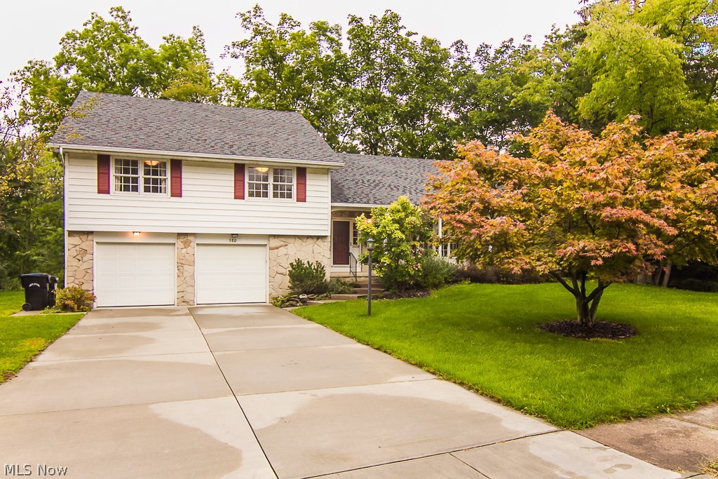 Briar Lake 02 - Residential