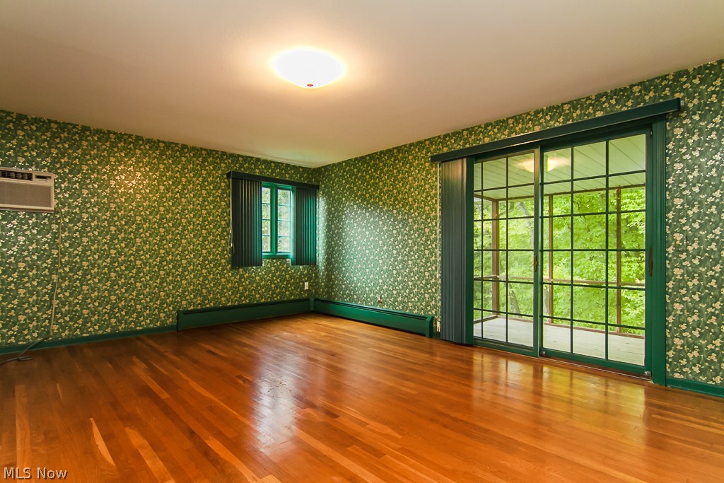 Briar Lake 02 - Residential