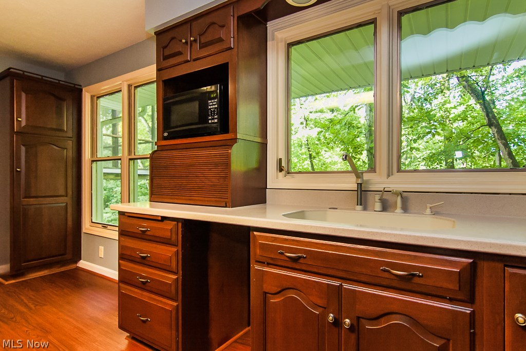 Briar Lake 02 - Residential