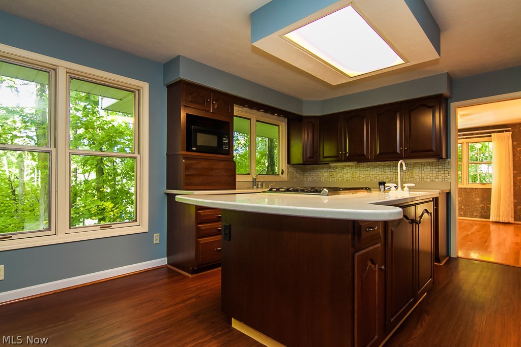 Briar Lake 02 - Residential