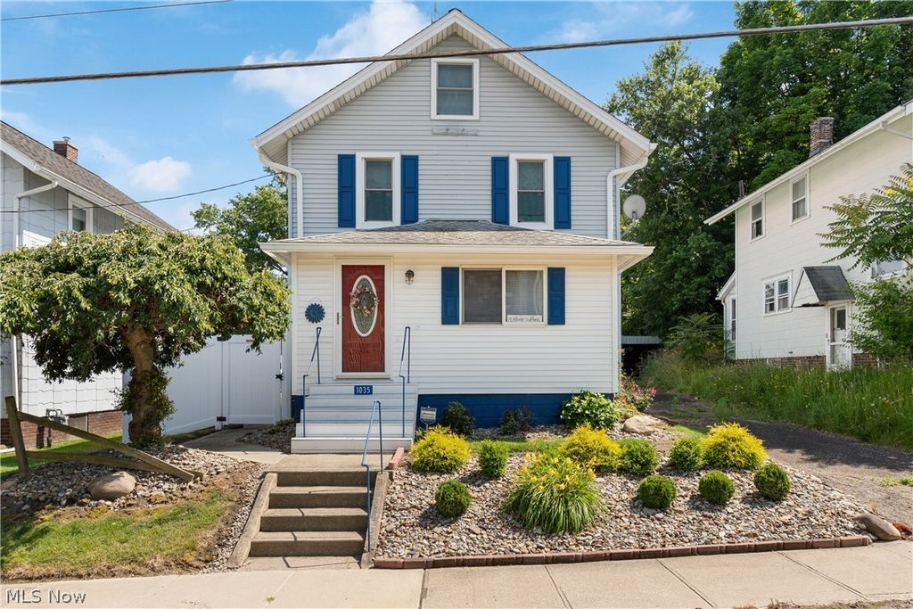 Photo of 1035 Auld Street, Alliance, OH 44601 (MLS # 5221512)