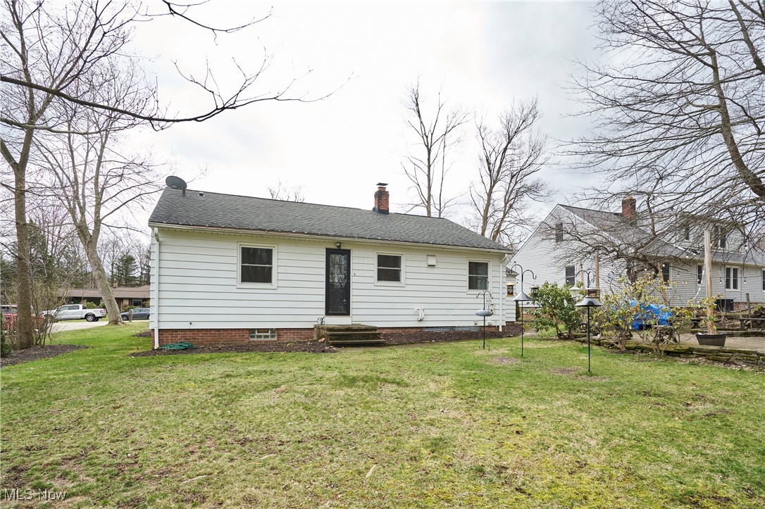 Mayfield Village, Ohio 44143, United States, 3 Bedrooms Bedrooms, ,2 BathroomsBathrooms,Residential,Contingent,92670