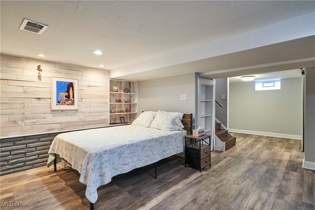 Mayfield Village, Ohio 44143, United States, 3 Bedrooms Bedrooms, ,2 BathroomsBathrooms,Residential,Contingent,92670