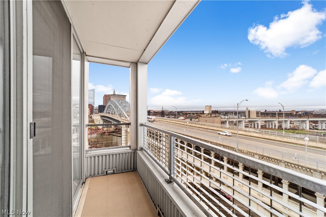 Stonebridge Condos - Residential