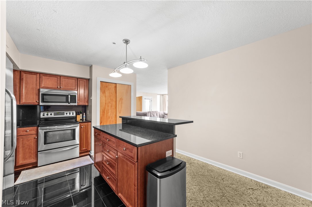 Stonebridge Condos - Residential