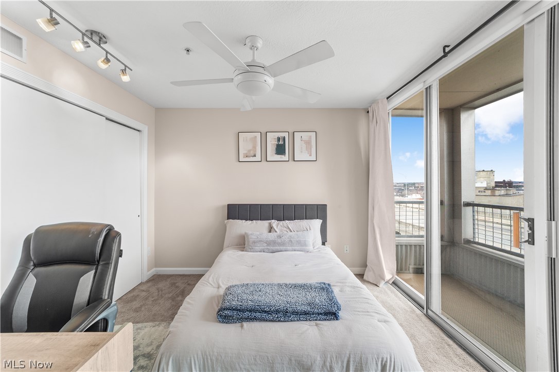 Stonebridge Condos - Residential