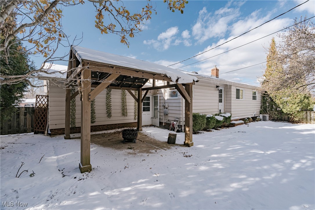 F & F Dev Co Inc - Residential