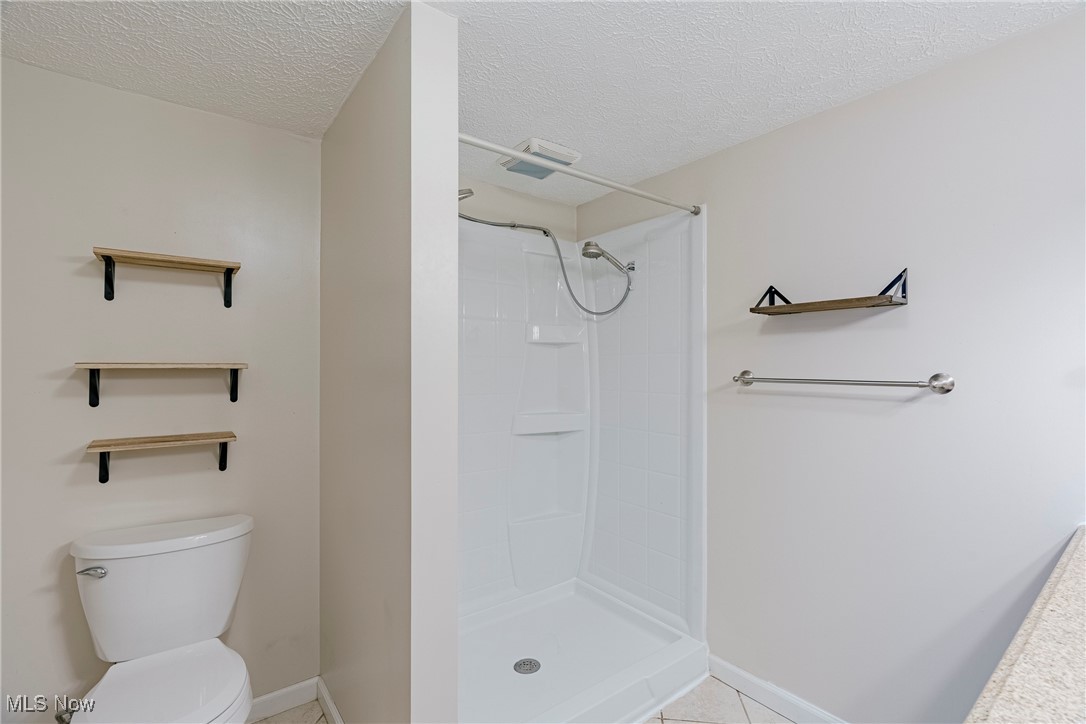 F & F Dev Co Inc - Residential