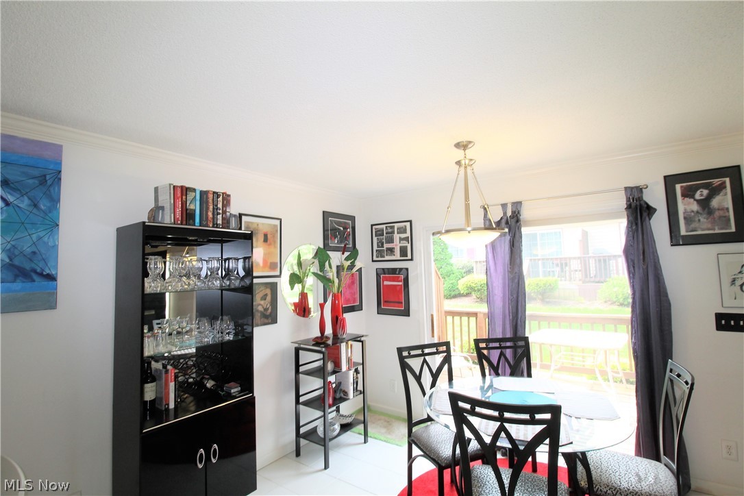 Williamsburg Court Condos - Residential