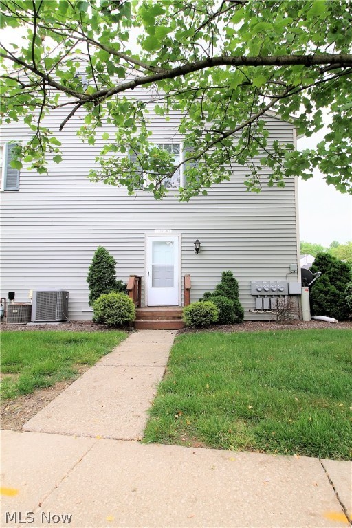 Williamsburg Court Condos - Residential