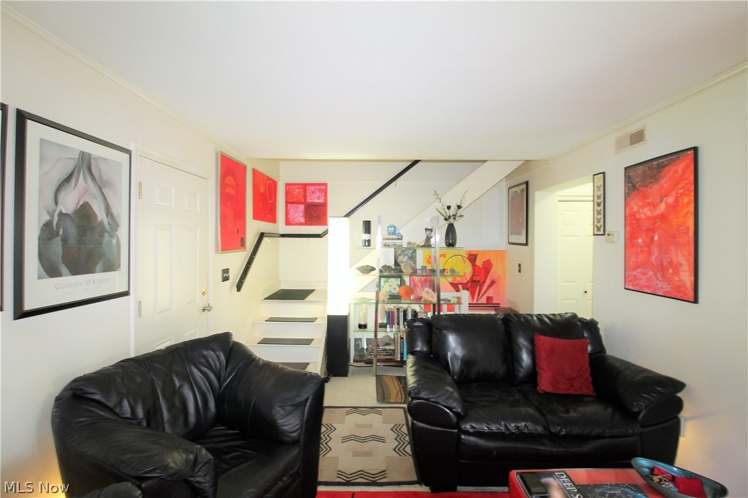 Williamsburg Court Condos - Residential