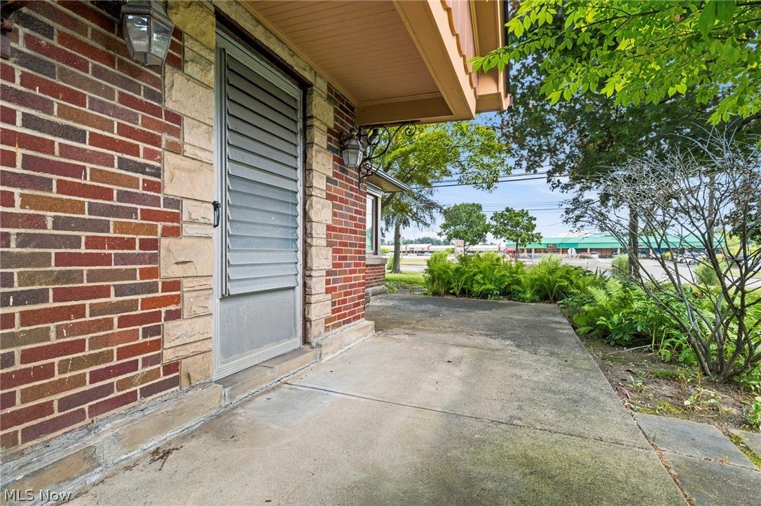 7 Birch Avenue