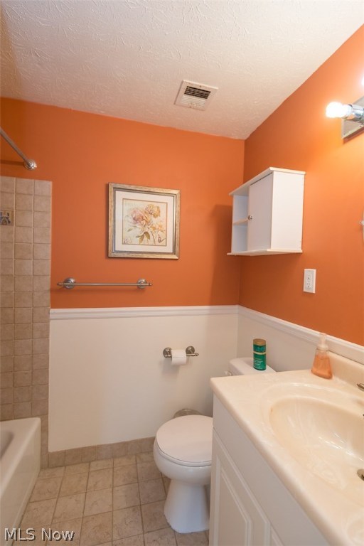 Lake Edge Condos - Residential