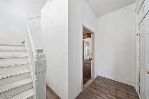 Tiny photo for 604 E Buchtel Avenue, Akron, OH 44304 (MLS # 5184930)