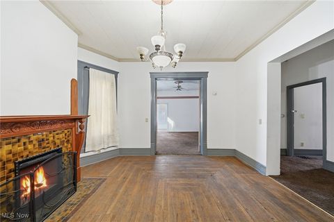 Tiny photo for 604 E Buchtel Avenue, Akron, OH 44304 (MLS # 5184930)