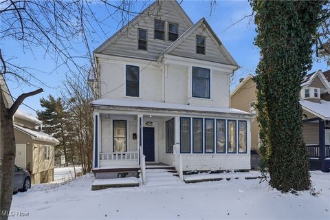 Tiny photo for 604 E Buchtel Avenue, Akron, OH 44304 (MLS # 5184930)