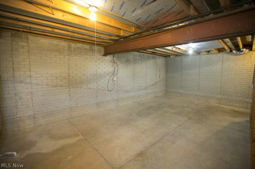 Hidden Park Condo - Residential