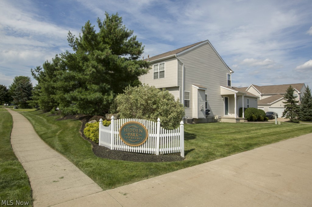 Hidden Park Condo - Residential